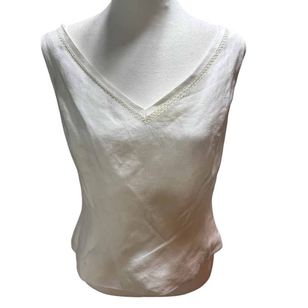 Tahari Ivory Linen V-Neck Tank Top
